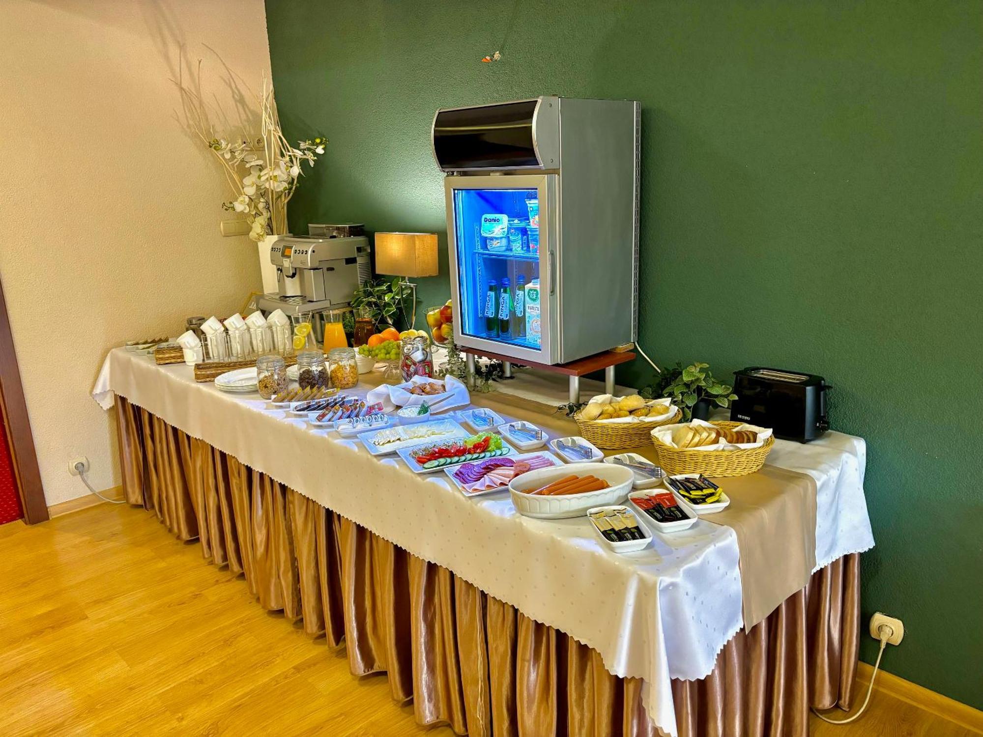 Bankietowa Hotel & Restauracja Ostrów Wielkopolski Eksteriør bilde