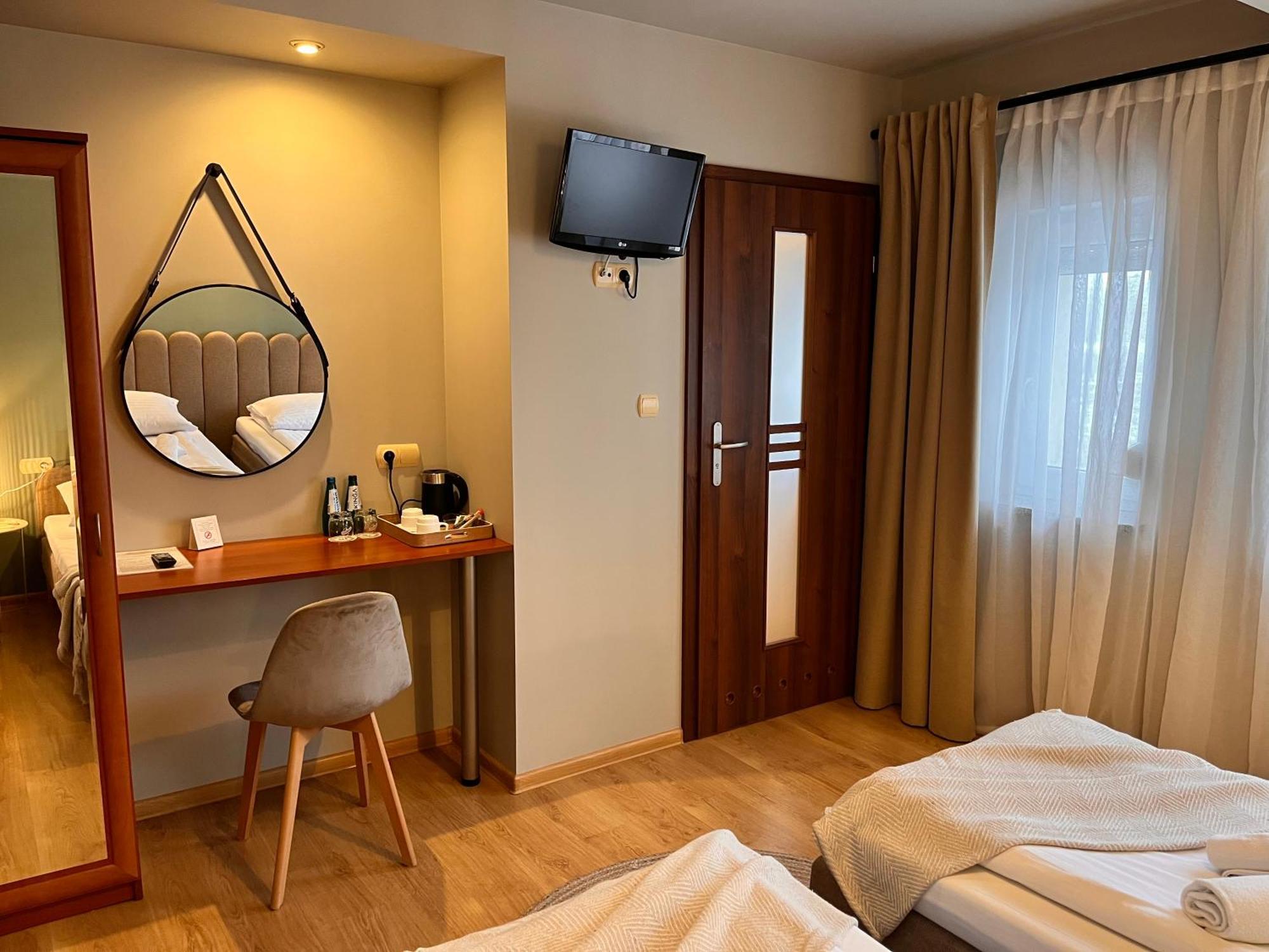 Bankietowa Hotel & Restauracja Ostrów Wielkopolski Eksteriør bilde